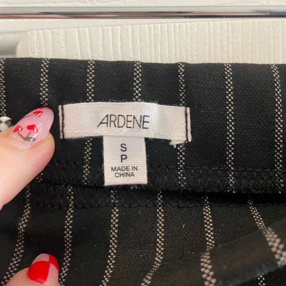 Mini pencil skirt - Picture 3 of 4